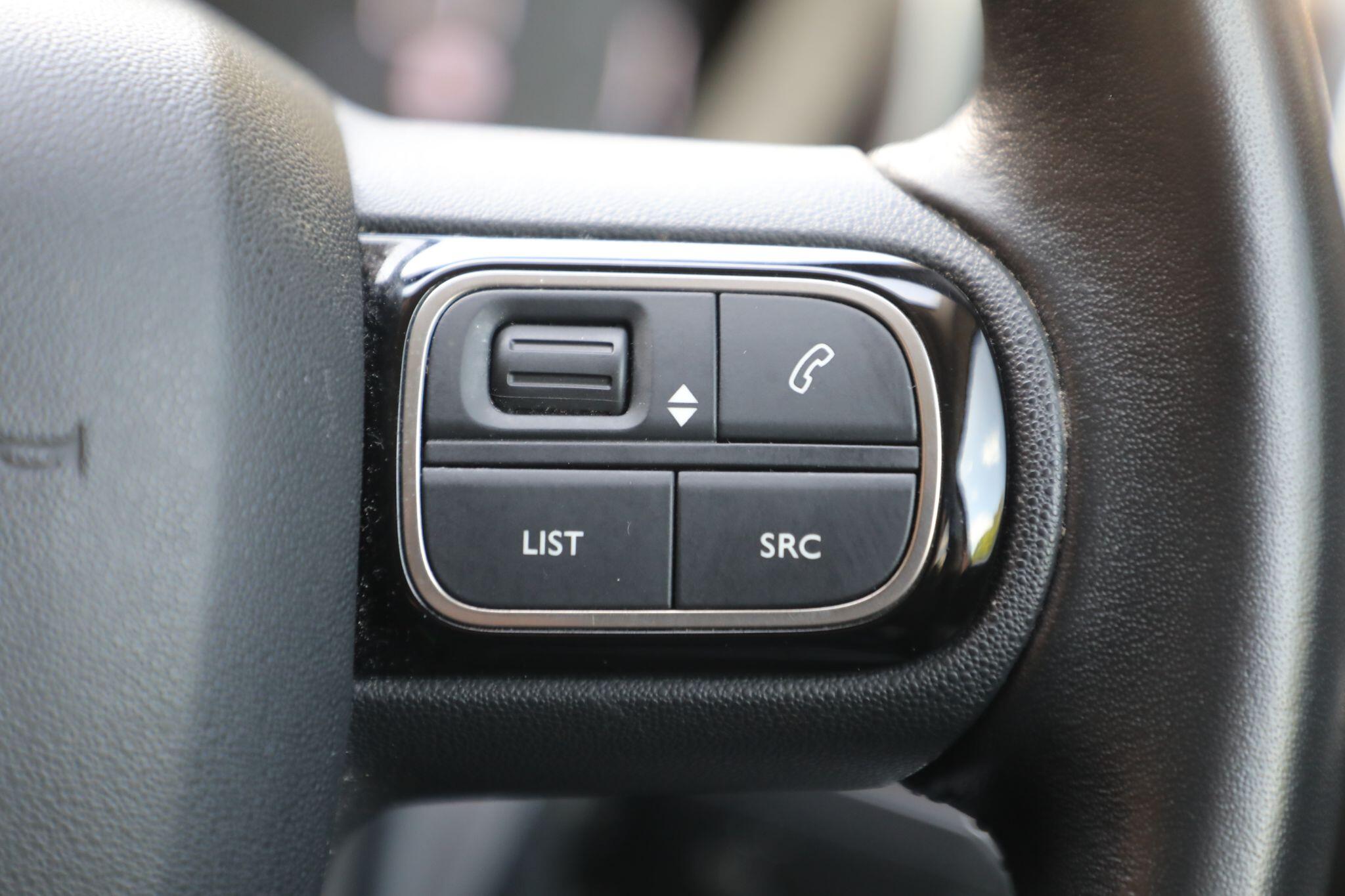 Large vehicle image